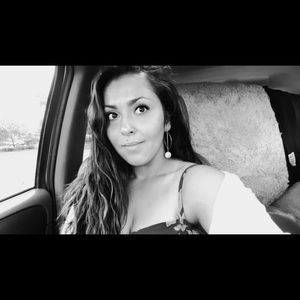 Meet your Posher, Marisa